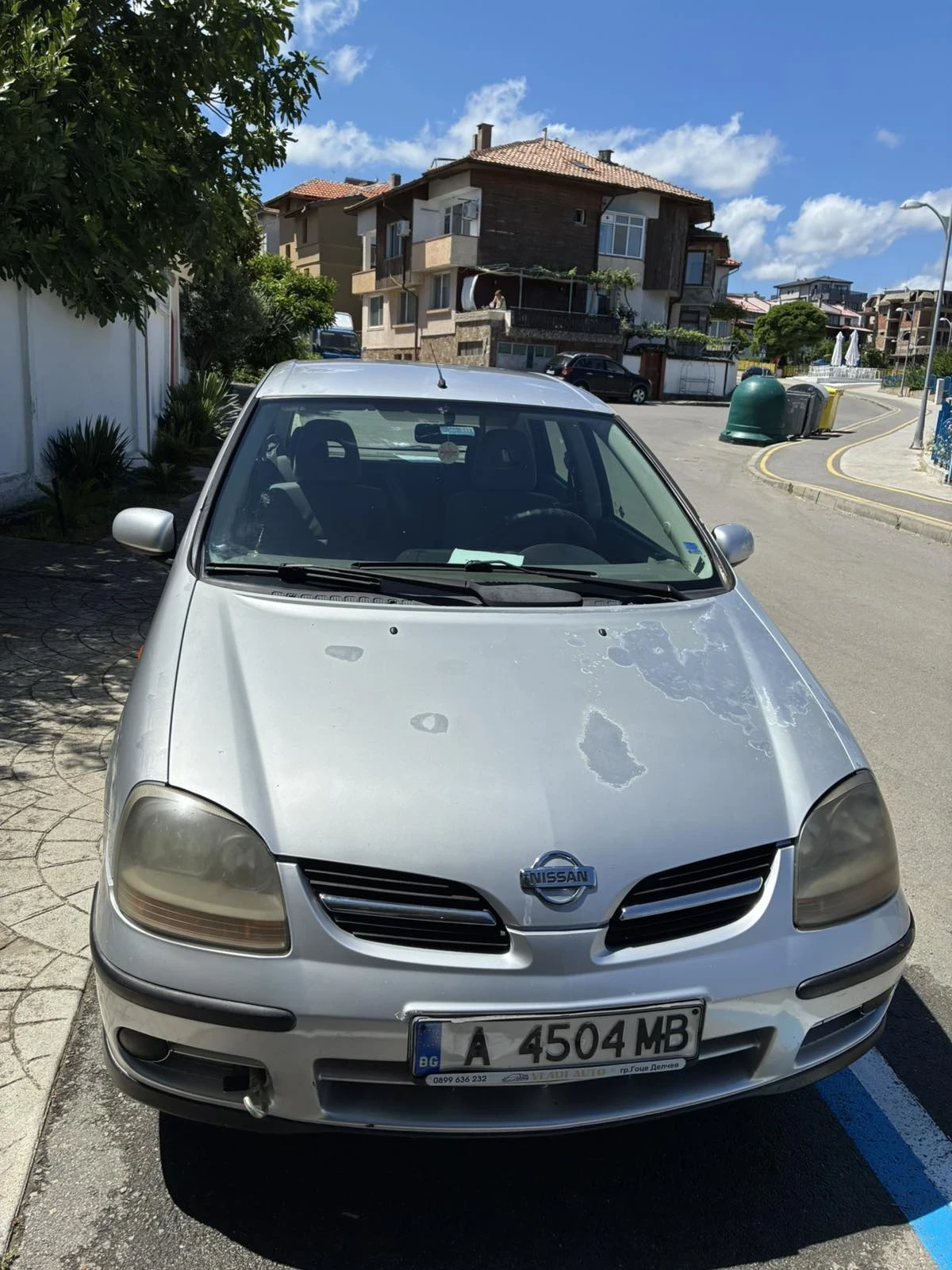 Nissan Almera tino, снимка 2 - Автомобили и джипове - 55081432