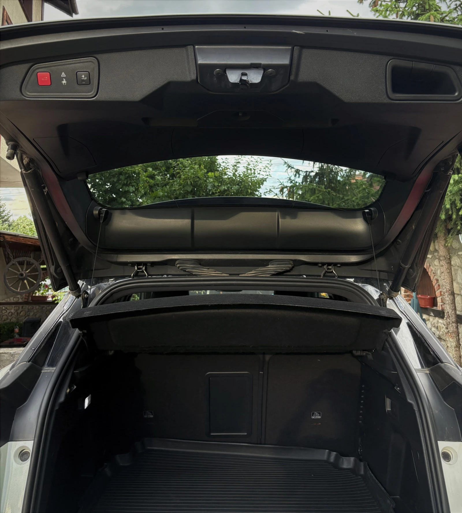 Peugeot 3008 Peugeot 3008 2.0 Blue-HDi GT, снимка 8 - Автомобили и джипове - 55254084