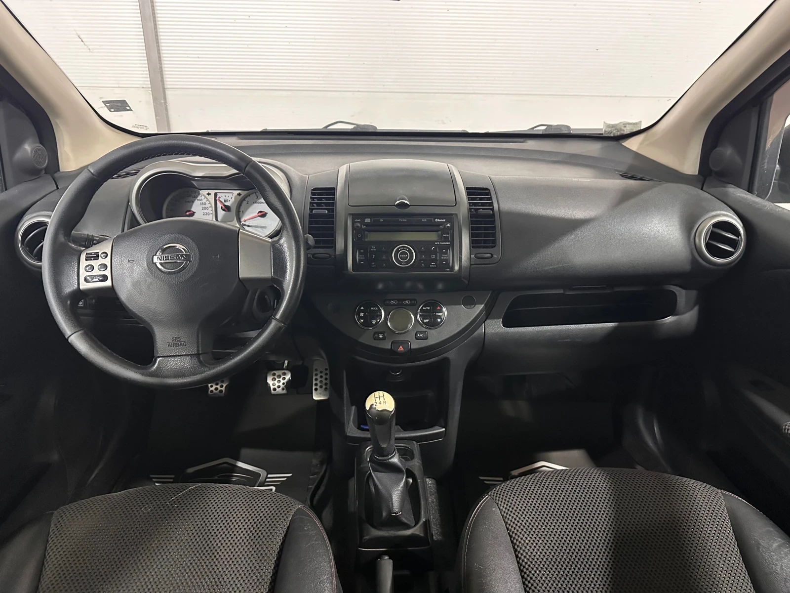 Nissan Note, снимка 8 - Автомобили и джипове - 55281172
