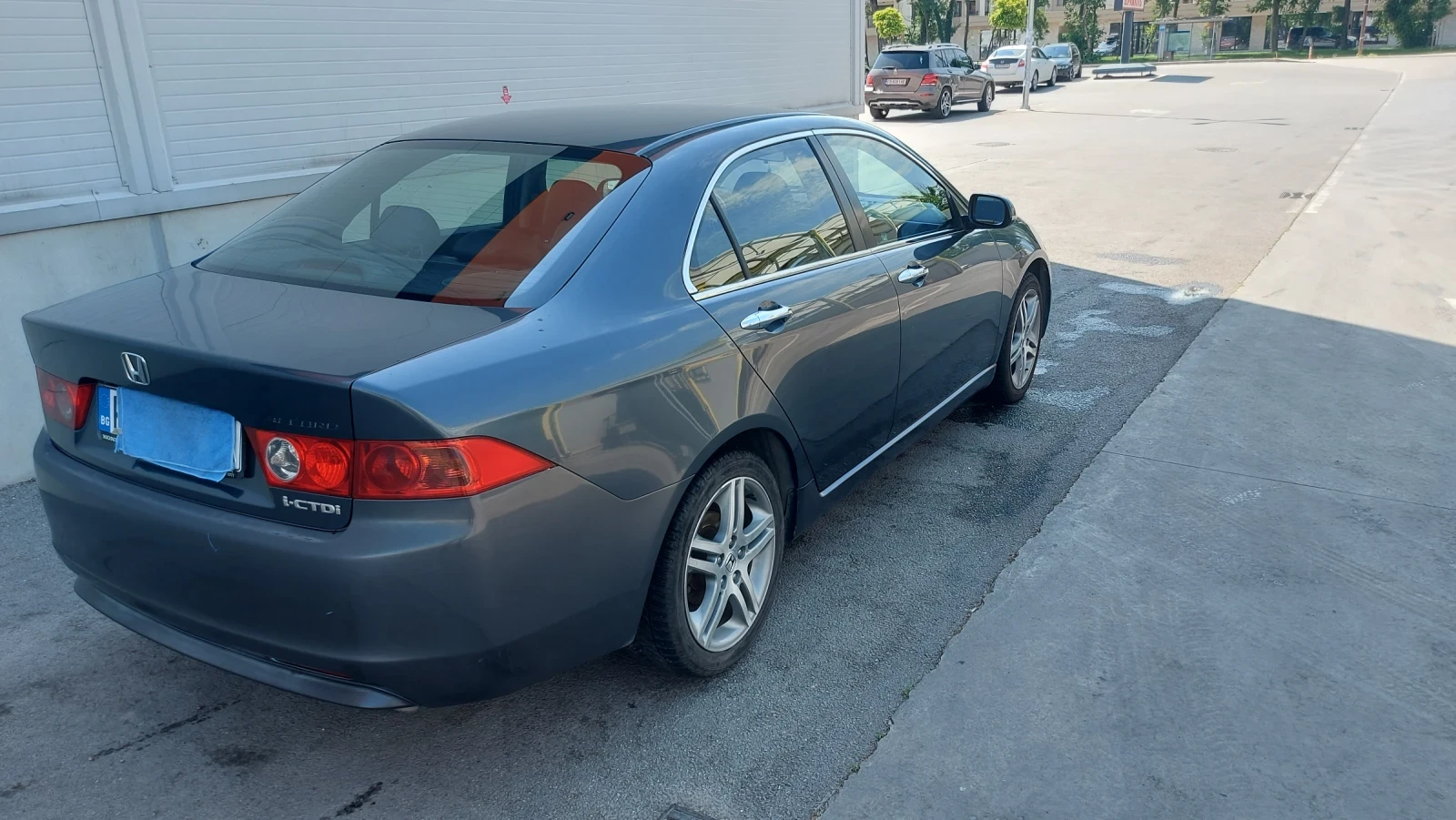 Honda Accord, снимка 2 - Автомобили и джипове - 55289768
