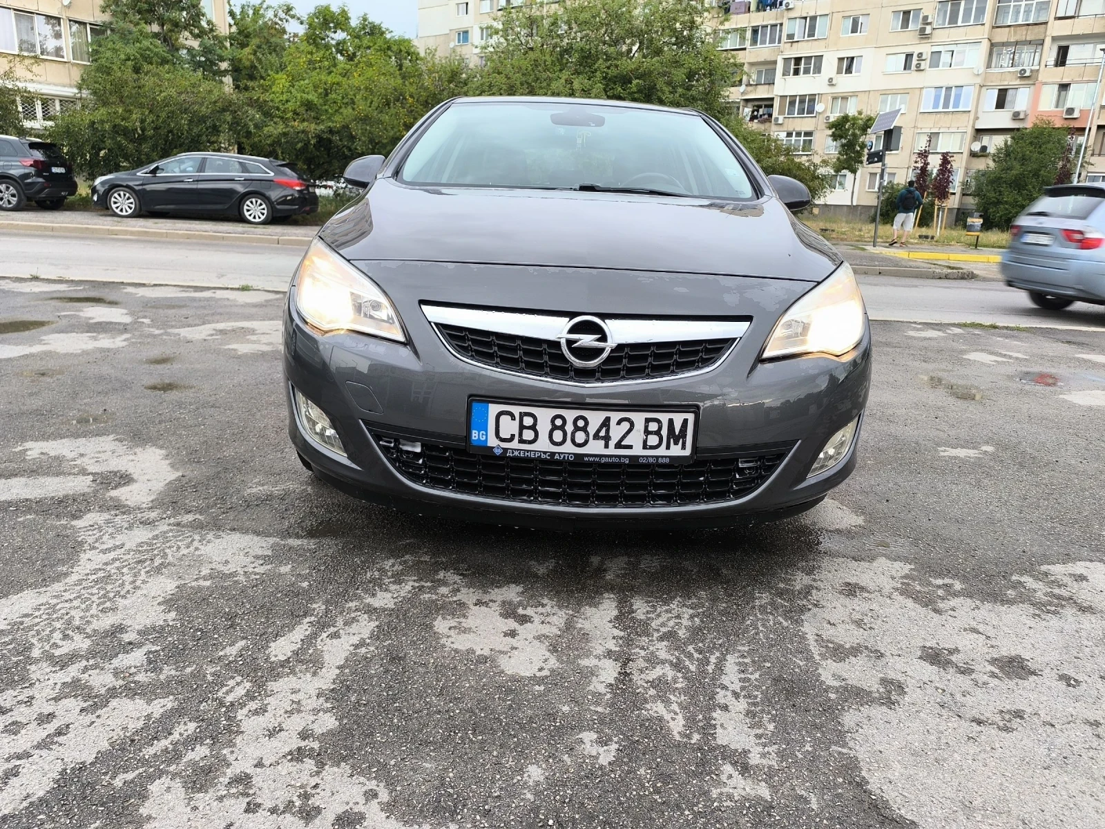 Opel Astra 1.6 180 кс автомат/газ, снимка 8 - Автомобили и джипове - 55429156