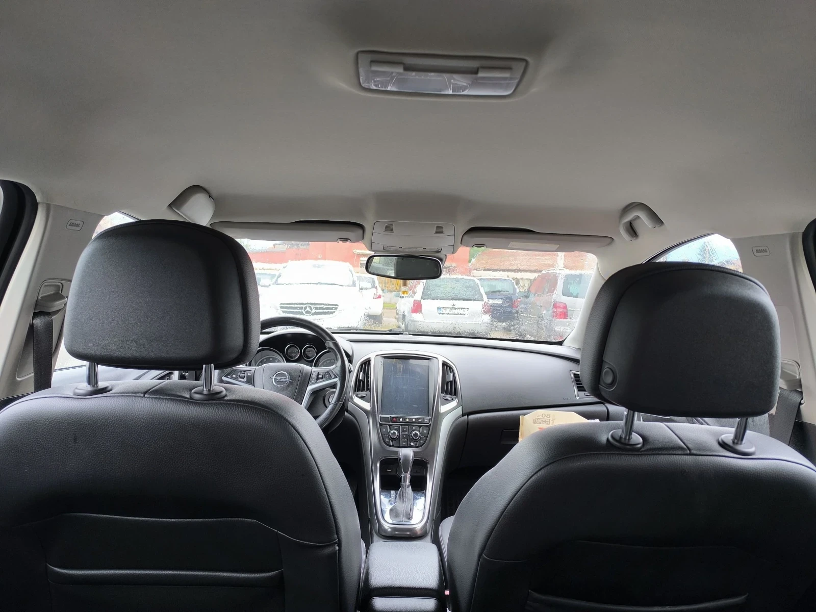 Opel Astra 1.6 180 кс автомат/газ, снимка 12 - Автомобили и джипове - 55429156