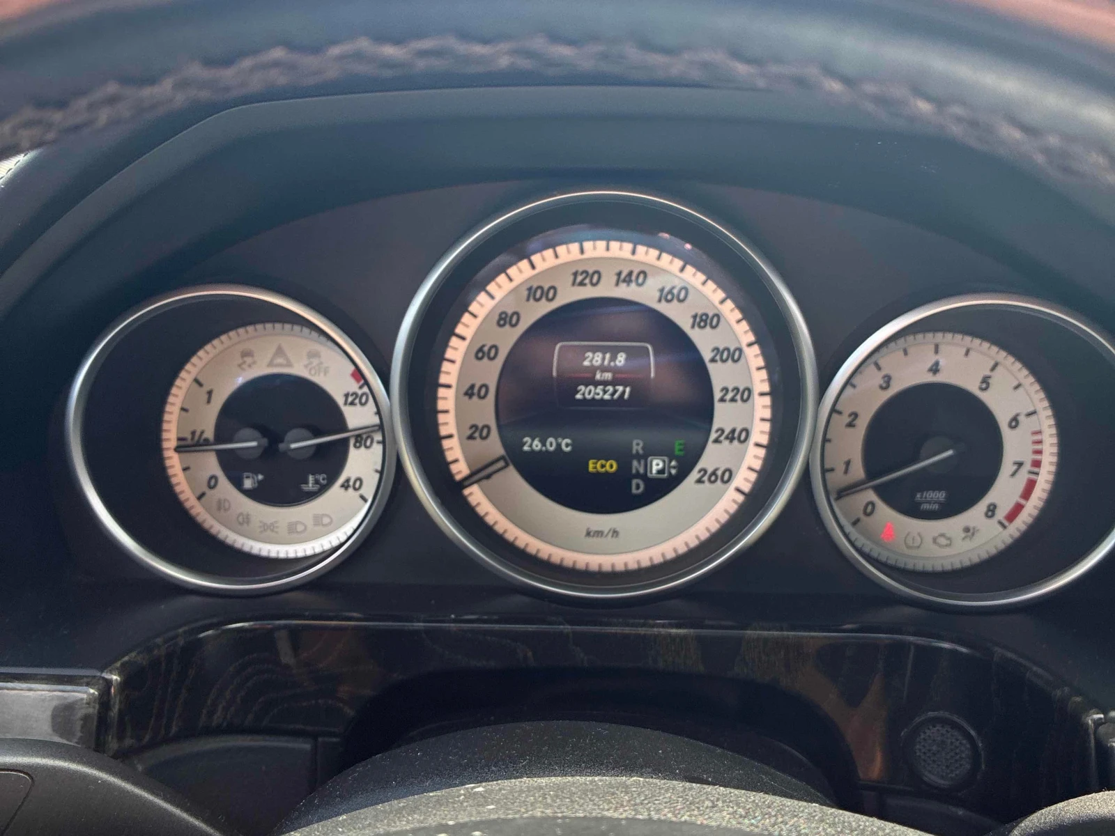 Mercedes-Benz E 500 * 550 * CARFAX * ЦЕНА ДО БГ, снимка 7 - Автомобили и джипове - 55876379