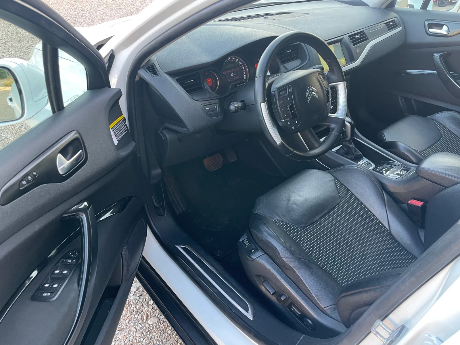 Citroen C5 ФЕЙСЛИФТ/EXCLUSIVE-2.0 HDI-163k.c-AVTOMATIC/СЕДАН, снимка 8 - Автомобили и джипове - 55898986