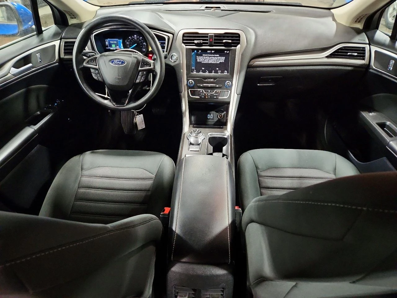 Ford Fusion 2.0l Se, снимка 8 - Автомобили и джипове - 55944915