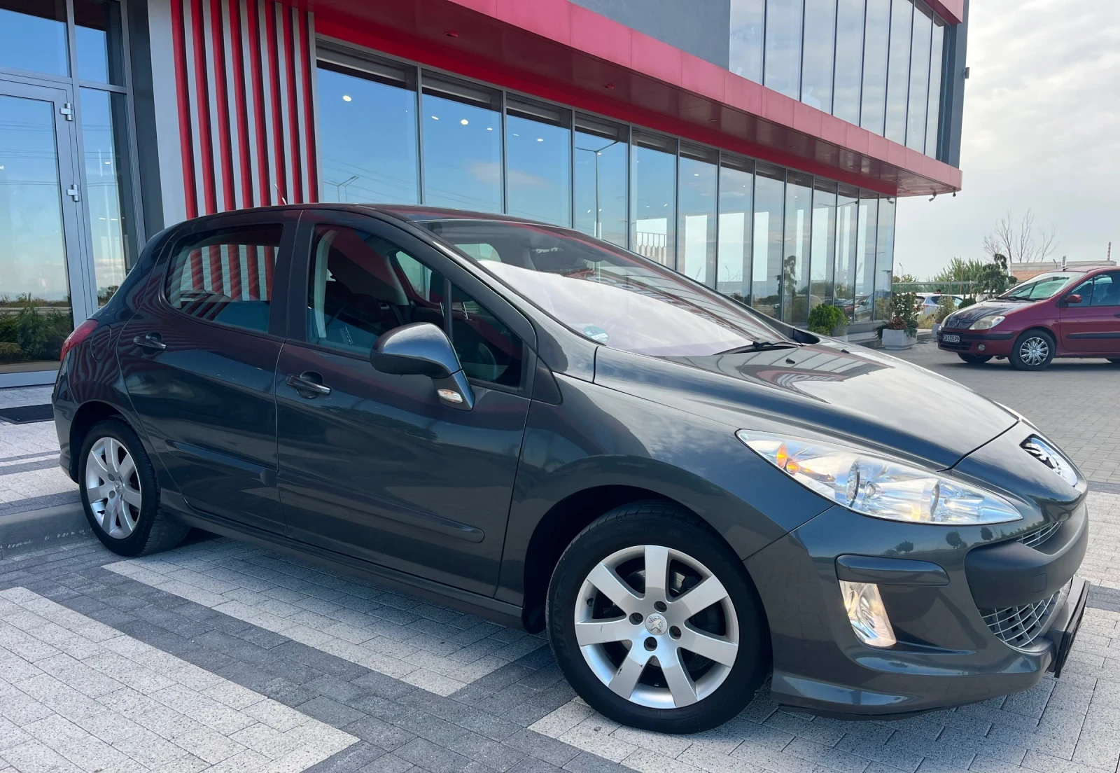 Peugeot 308 1.6HDI, снимка 2 - Автомобили и джипове - 56227770
