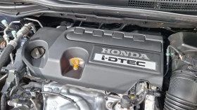 Honda Cr-v 2.2-150кс. 4х4 НАВИ-КОЖА-ПАРКТРОНИК-КСЕНОН-LED, снимка 16