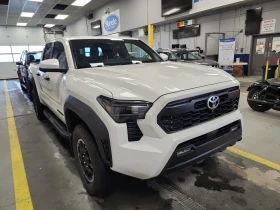 Toyota Tacoma Trd Off Road Premium, снимка 2