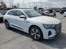 Audi Q8 E-TRON PREMIUM PLUS - 72800 лв. / 37222.05 € - 76496885 3