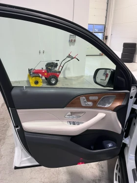 Mercedes-Benz GLS580 4MATIC   FULL EXTRAS Луксозен SUV от най-висок кла - 87999 € / 172111.08 лв. - 43308627 9