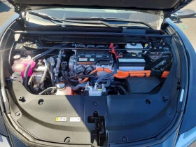 Lexus RZ 0.0l 300E Premium | Auto.bg — изображение 11