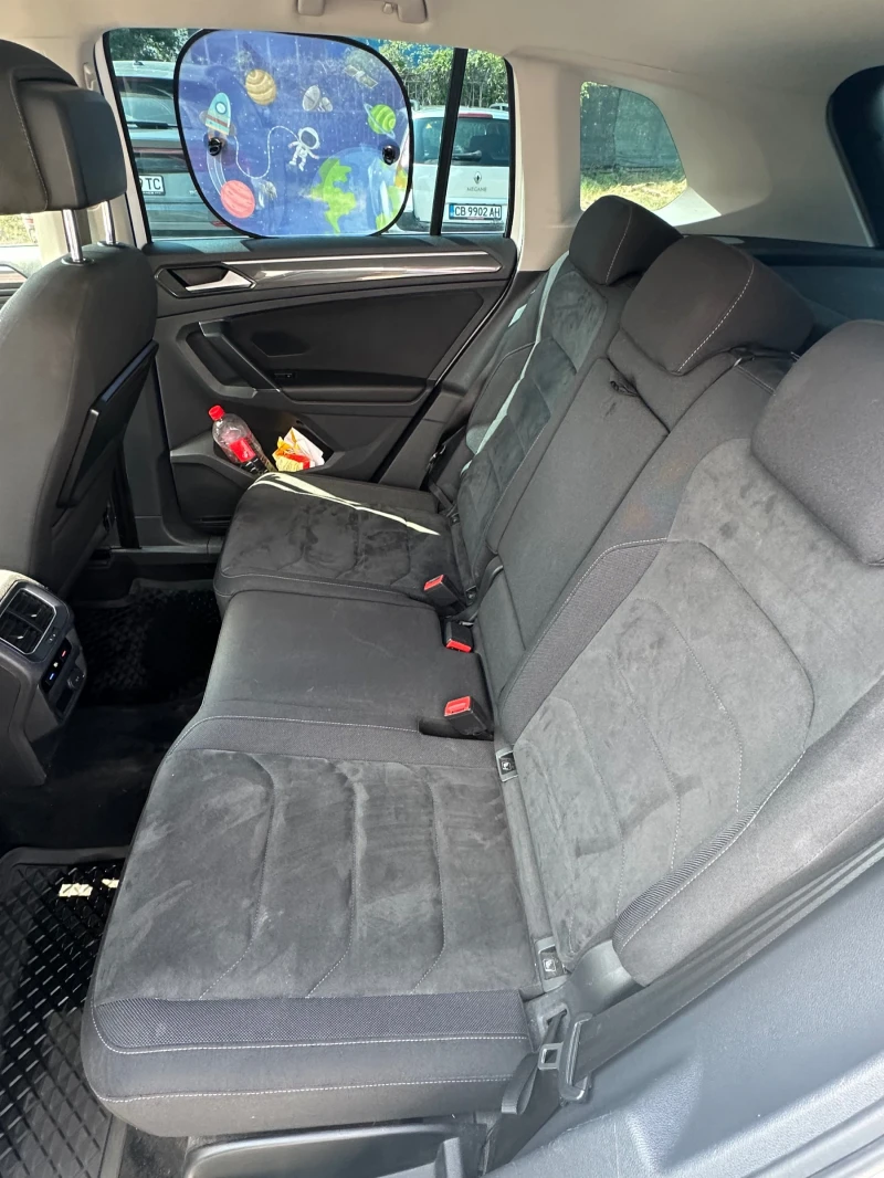 VW Tiguan 2.0 TDI R Line 4 Motion, снимка 6 - Автомобили и джипове - 51556135