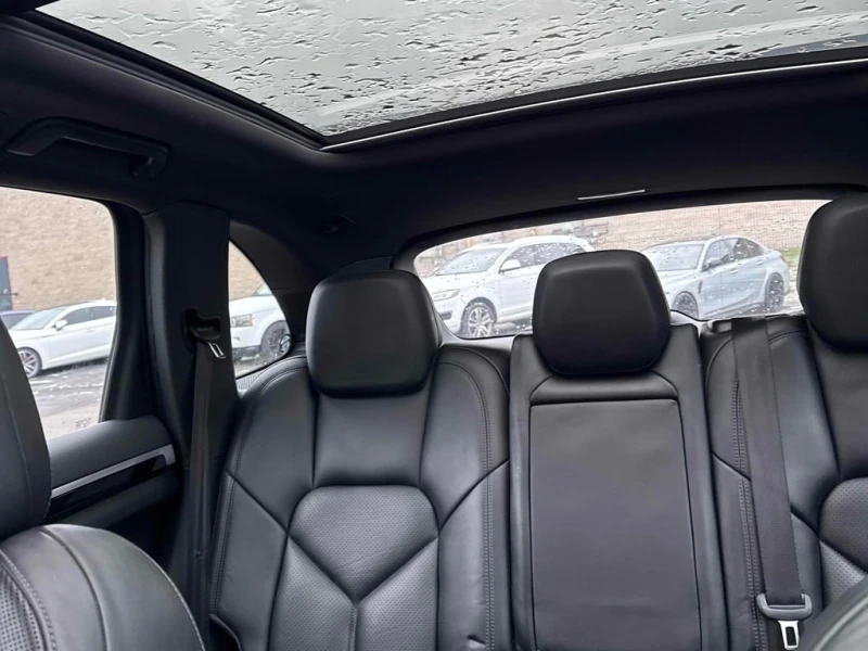 Porsche Cayenne  S 2016 * CARFAX * БЕЗ ПЪРВОНАЧАЛНА ВНОСКА, снимка 11 - Автомобили и джипове - 52688204