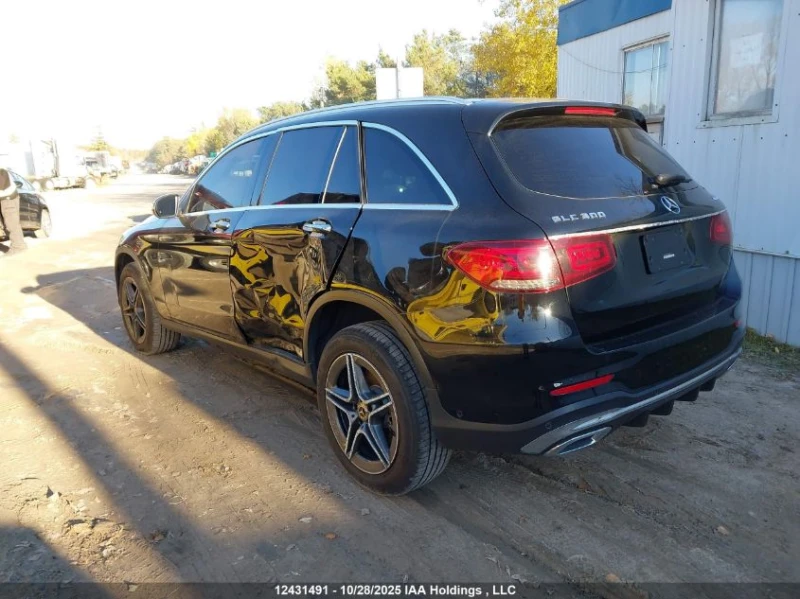 Mercedes-Benz GLC 300 AMG* 4MATIC* Памет* Панорама, снимка 6 - Автомобили и джипове - 52800717