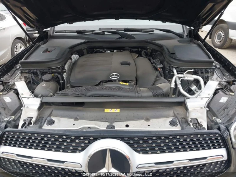 Mercedes-Benz GLC 300 AMG* 4MATIC* Памет* Панорама, снимка 8 - Автомобили и джипове - 52800717