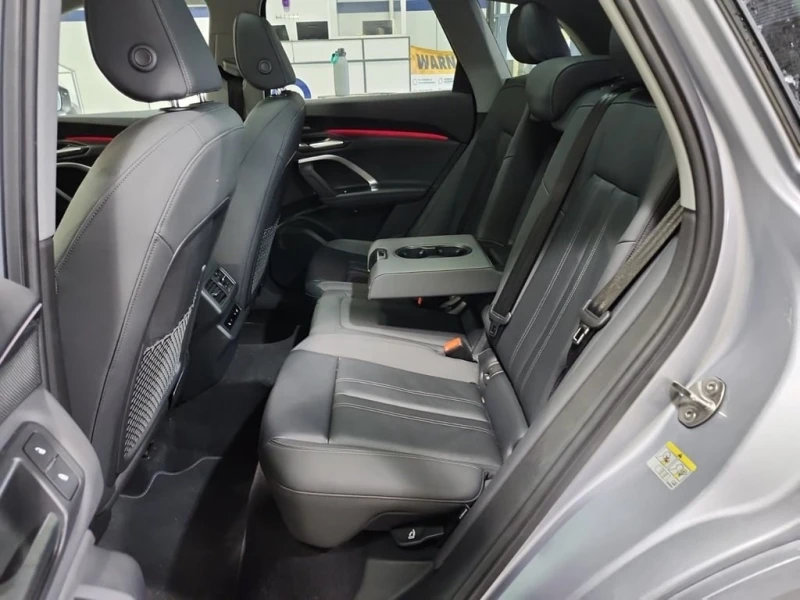 Audi Q5 * PROGRESSIV * CARFAX * ЦЕНА ДО БЪЛГАРИЯ, снимка 12 - Автомобили и джипове - 53100793
