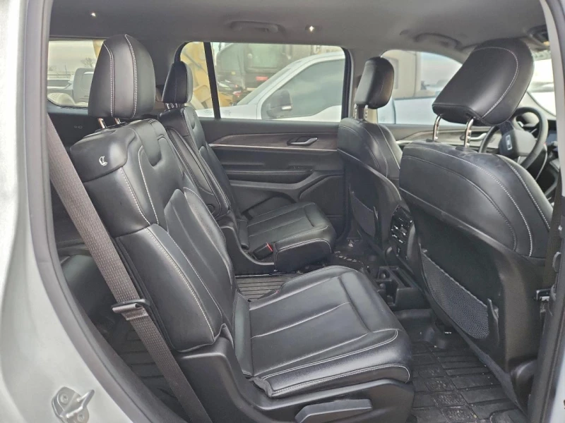 Jeep Grand cherokee 3.6 L LIMITED, снимка 9 - Автомобили и джипове - 53124506