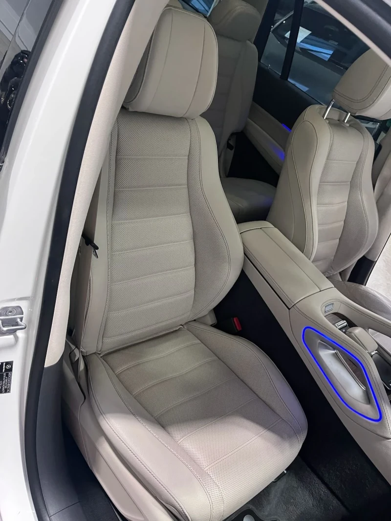 Mercedes-Benz GLS580 4MATIC   FULL EXTRAS Луксозен SUV от най-висок кла, снимка 13 - Автомобили и джипове - 53223058