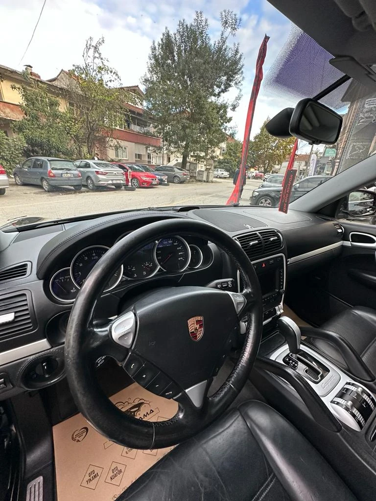 Porsche Cayenne 4.5 v8 , снимка 9 - Автомобили и джипове - 48718361