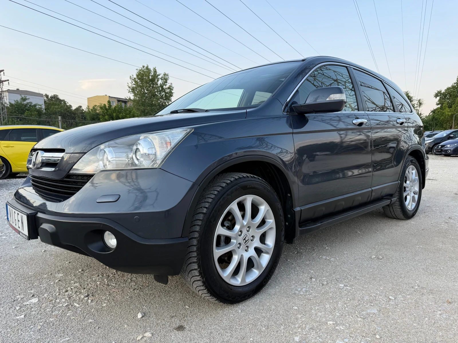 Honda Cr-v 4x4 / NAVI / КАМЕРА / КОЖА / ИТАЛИЯ - изображение 2