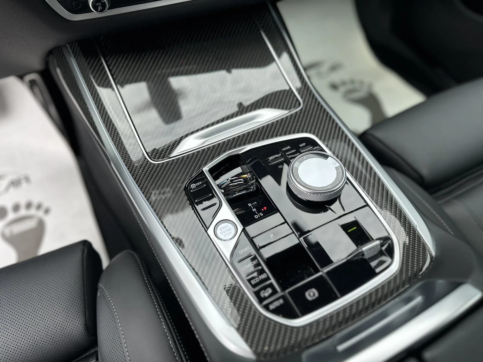 BMW X7 x Drive 40d / 6+ 1 /M PAKET/ PANO / CAMERA 360 / , снимка 10 - Автомобили и джипове - 52755401