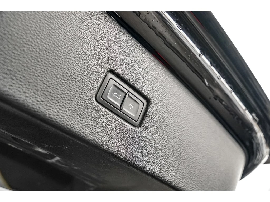 Audi Q8 * PROGRESSIV * S LINE QUATTRO * CARFAX*  | Mobile.bg � ����������� 11