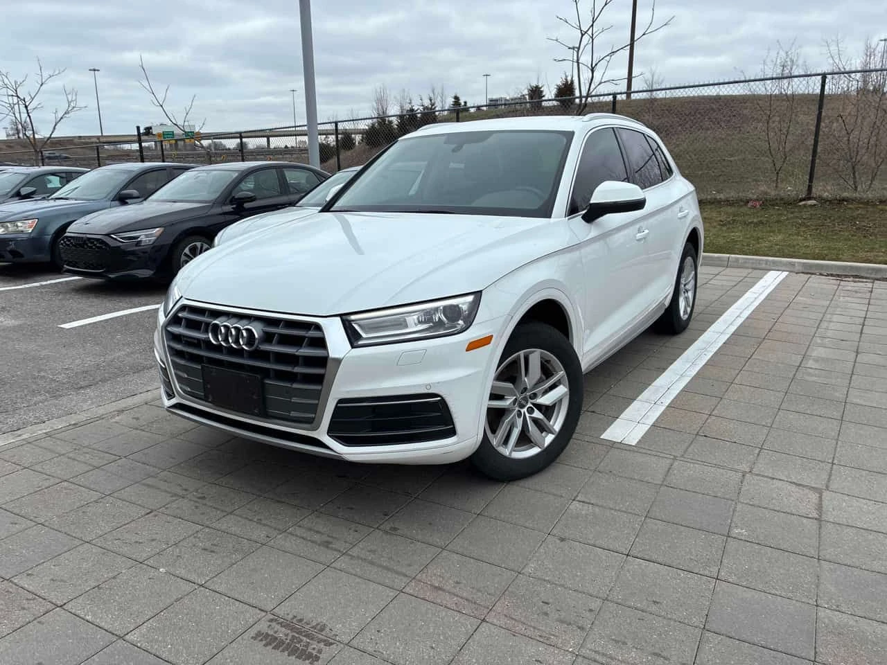 Audi Q5 * Komfort * CARFAX * ЦЕНА ДО БГ