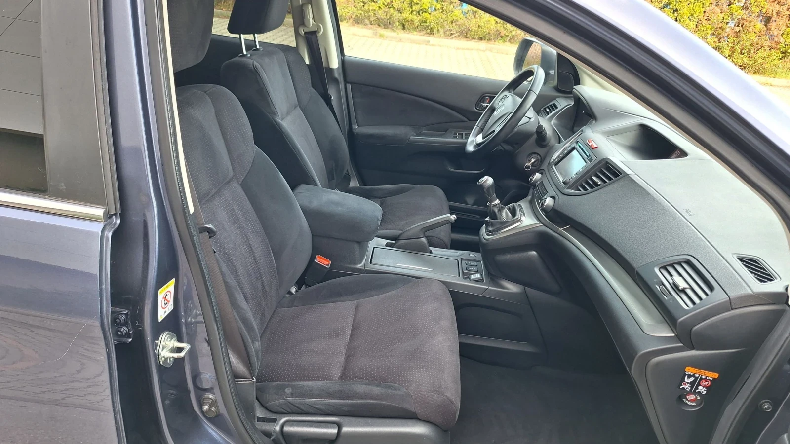 Honda Cr-v 2.2-150кс. 4х4 НАВИ-КОЖА-ПАРКТРОНИК-КСЕНОН-LED, снимка 8 - Автомобили и джипове - 54217312