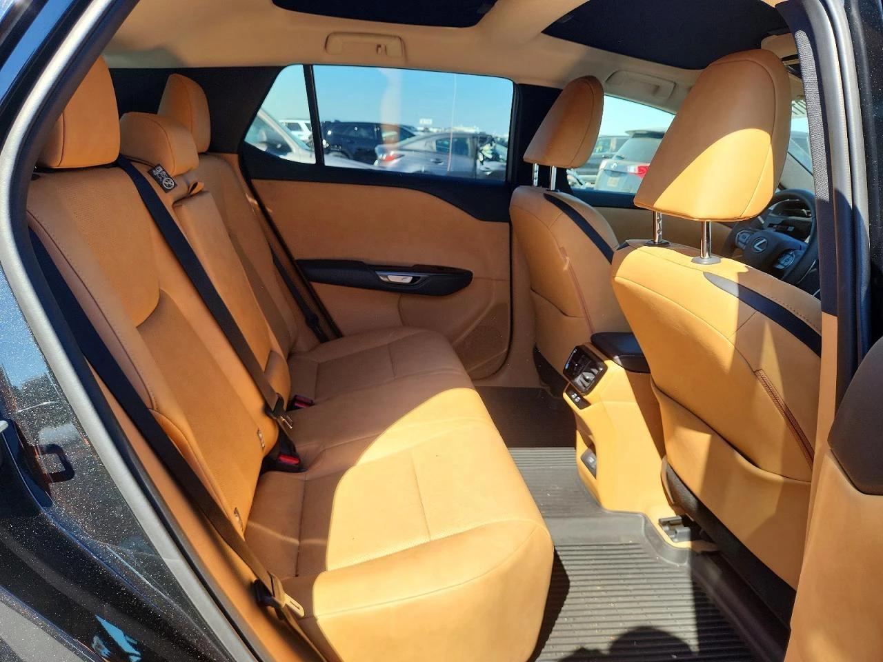 Lexus RZ 300e Premium FWD | Mobile.bg � ����������� 10