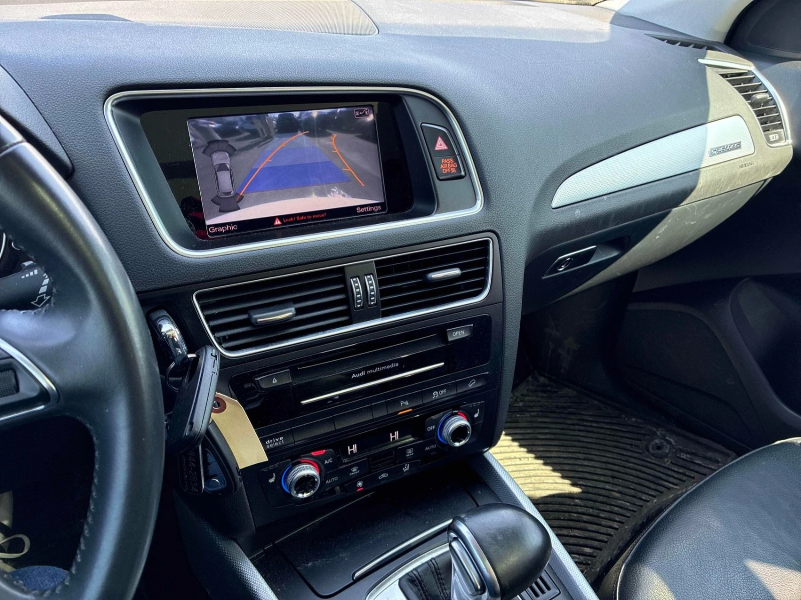 Audi Q5 2.0T* Progressiv* АвтоКредит* (ЦЕНА ДО БГ), снимка 9 - Автомобили и джипове - 54288866