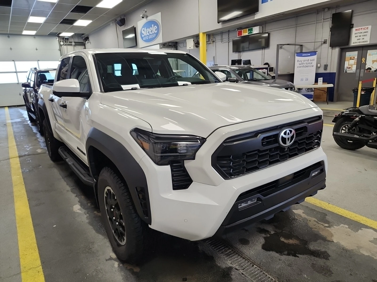 Toyota Tacoma Trd Off Road Premium, снимка 2 - Автомобили и джипове - 54757039