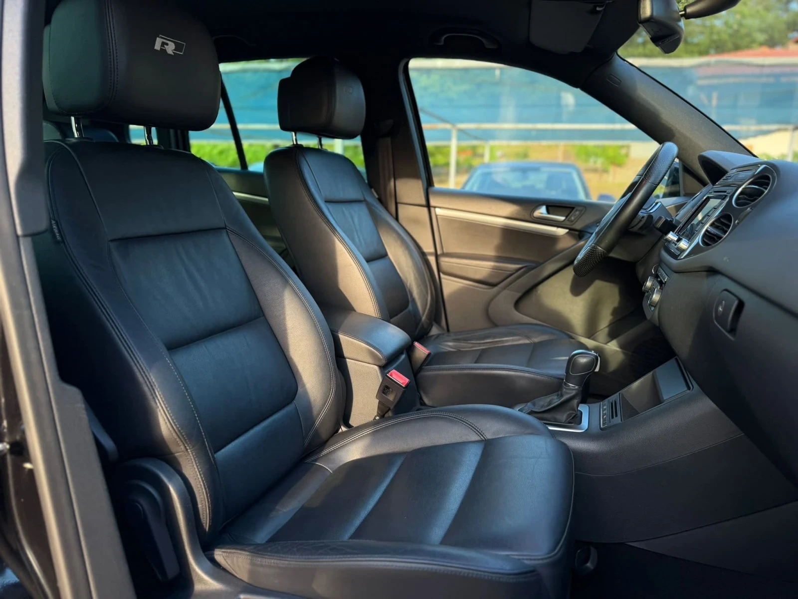 VW Tiguan 2.0TDI RLINE LED XENON 4MOTION | Mobile.bg � ����������� 13
