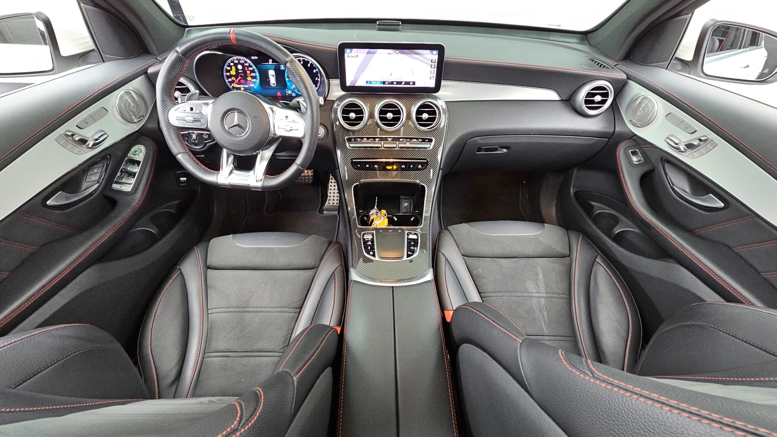 Mercedes-Benz GLC 43 AMG Head up/360 Cam/ДИГИТАЛЕН КИЛОМЕТРАЖ/КУПЕ/ДИСТР/, снимка 5 - Автомобили и джипове - 55445609