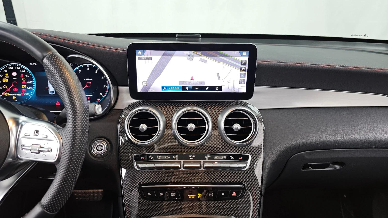 Mercedes-Benz GLC 43 AMG Head up/360 Cam/ДИГИТАЛЕН КИЛОМЕТРАЖ/КУПЕ/ДИСТР/, снимка 10 - Автомобили и джипове - 55445609