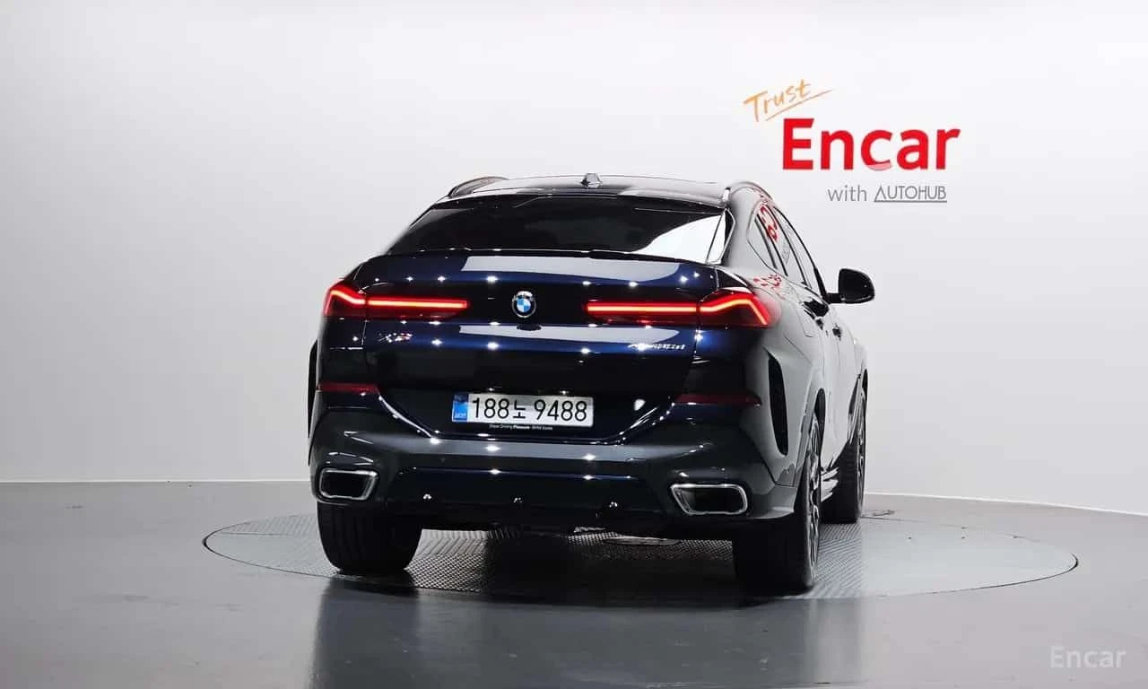 BMW X6 * xDrive30d M Sport * ХЕДЪП * ТРИ КЛЮЧА, снимка 4 - Автомобили и джипове - 55563437