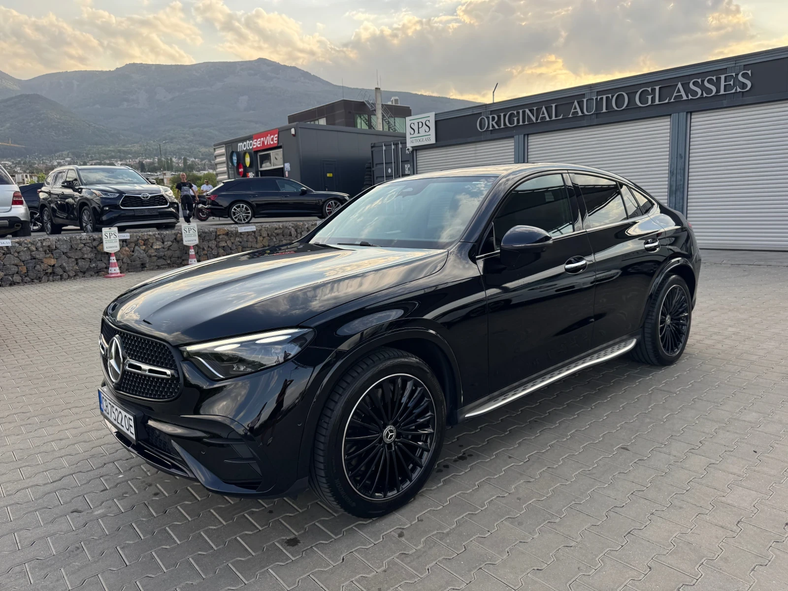 Mercedes-Benz GLC 300 D/4M/coupeAMG Night/360 Pano Burm, снимка 5 - Автомобили и джипове - 55949974