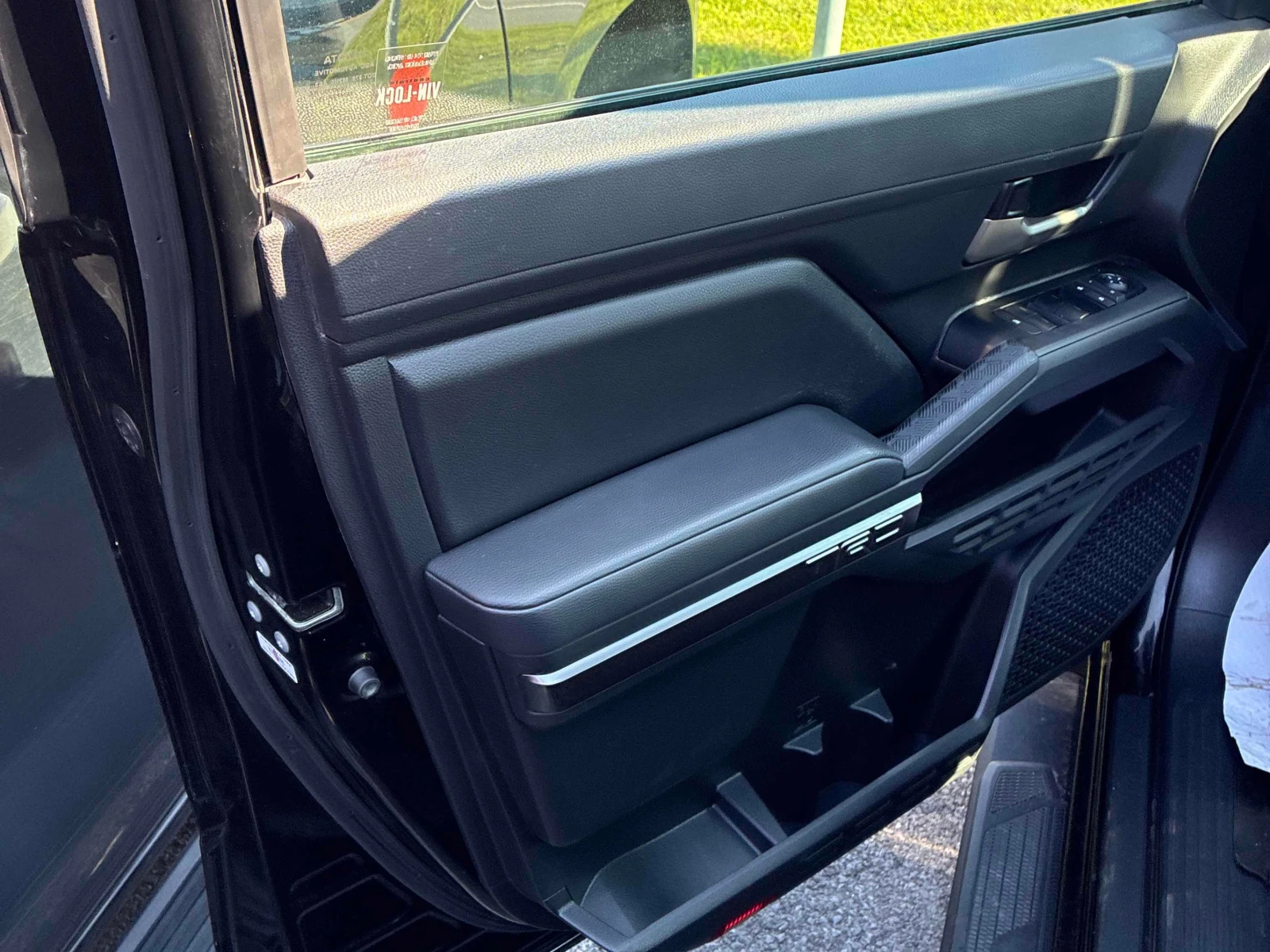Toyota Tacoma * 4x4 Double Cab Auto * CARFAX * ЦЕНА ДО БГ, снимка 14 - Автомобили и джипове - 55972627