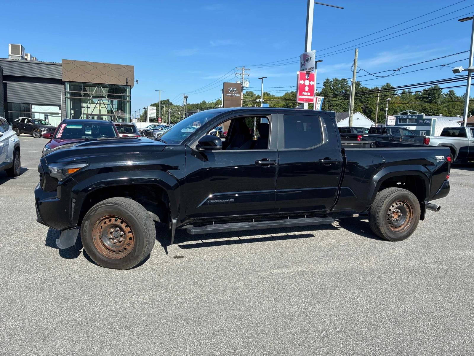 Toyota Tacoma * 4x4 Double Cab Auto * CARFAX * ЦЕНА ДО БГ, снимка 5 - Автомобили и джипове - 55972627