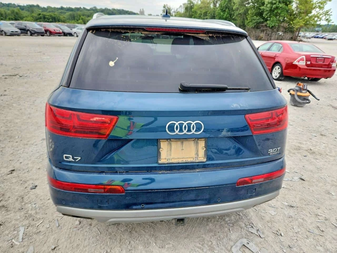Audi Q7 Premium Plus * CARFAX * ОПЦИЯ ЗА ФИНАНСИРАНЕ, снимка 6 - Автомобили и джипове - 56309958