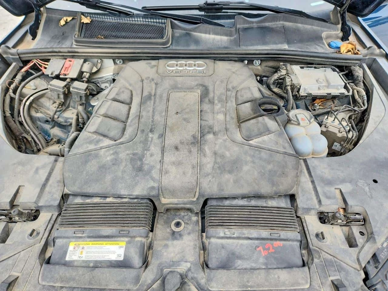 Audi Q7 Premium Plus * CARFAX * ОПЦИЯ ЗА ФИНАНСИРАНЕ, снимка 12 - Автомобили и джипове - 56309958