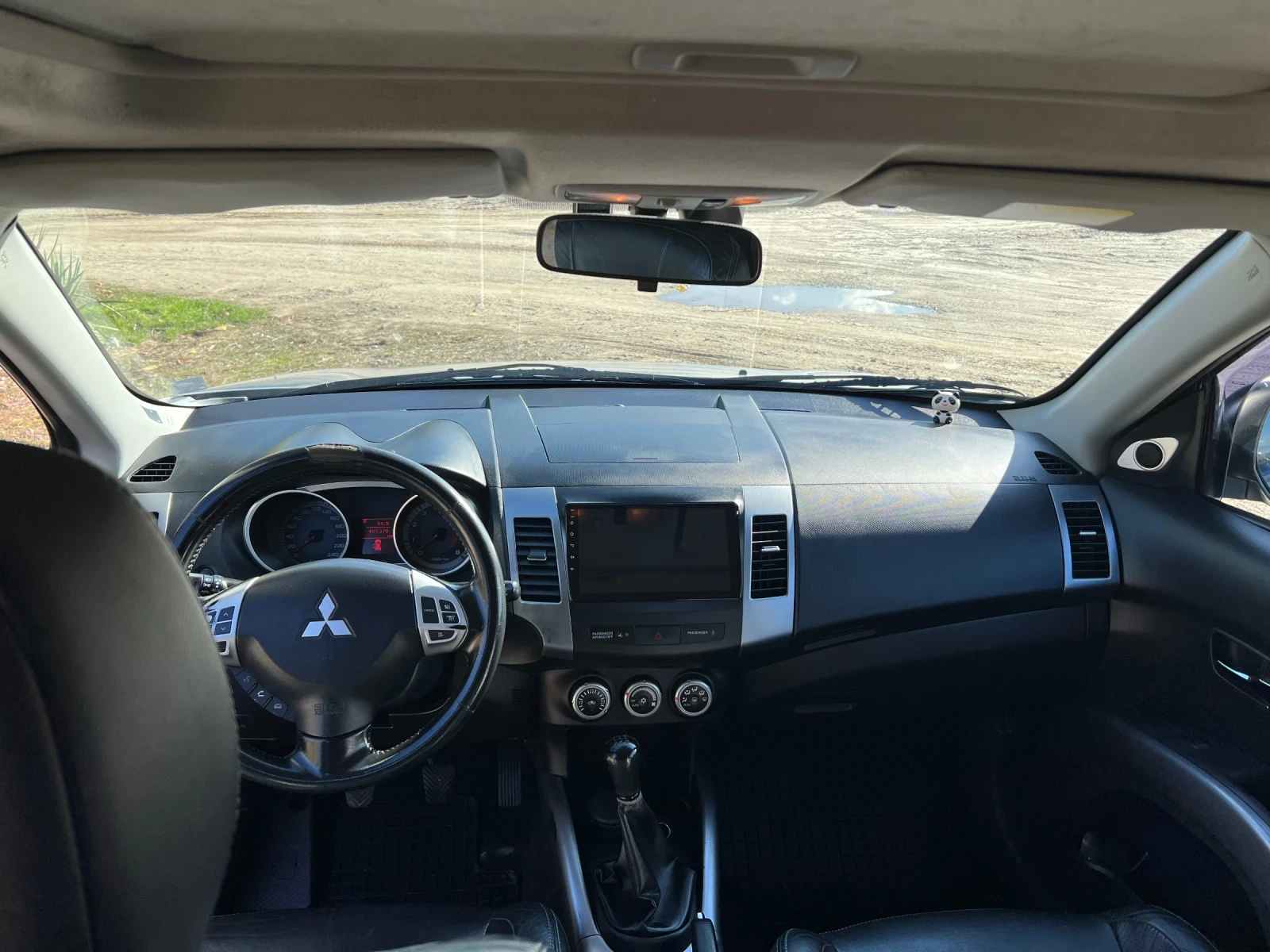 Mitsubishi Outlander, снимка 6 - Автомобили и джипове - 56544268