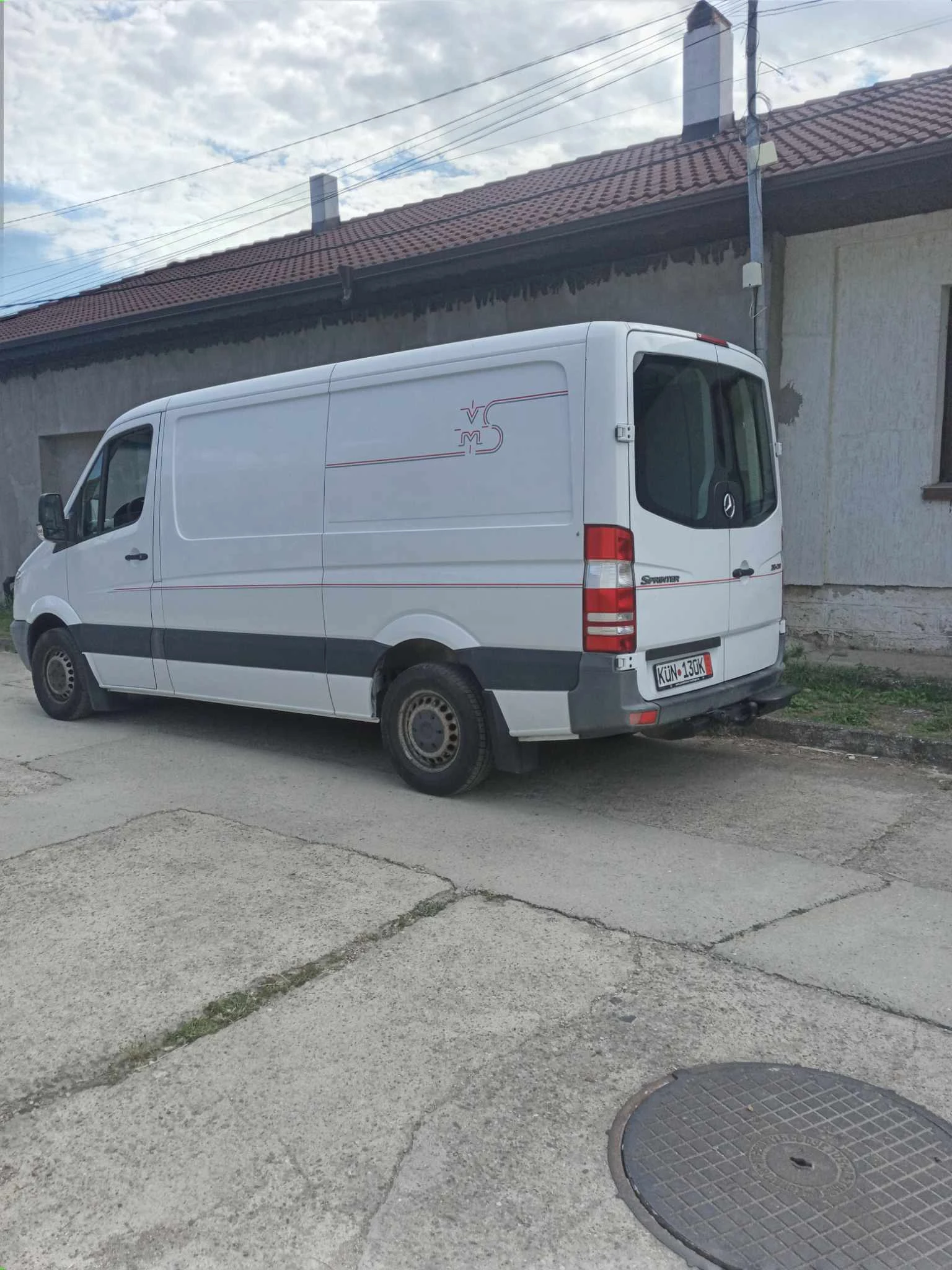 Mercedes-Benz Sprinter 216 2.2 - изображение 4