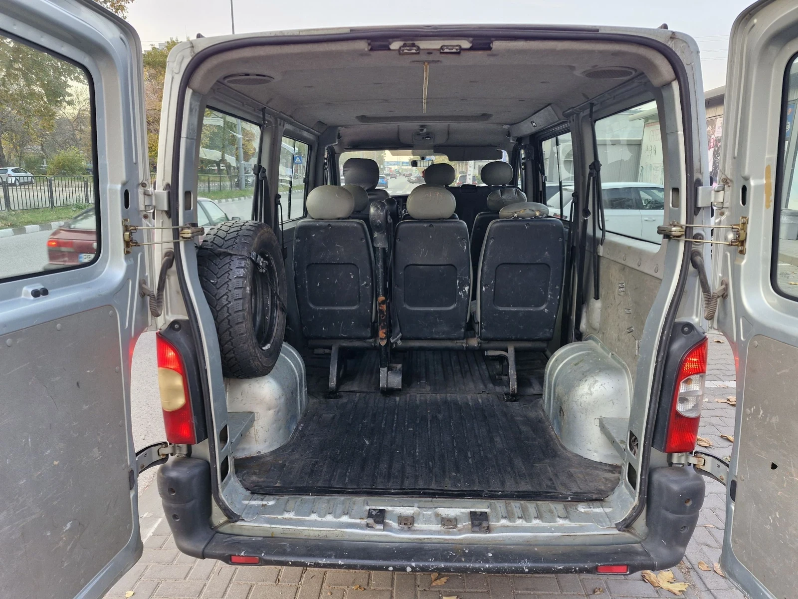Renault Master 2.5DCi 114к.с. 8+ 1 места Климатик Пътнически  - изображение 8