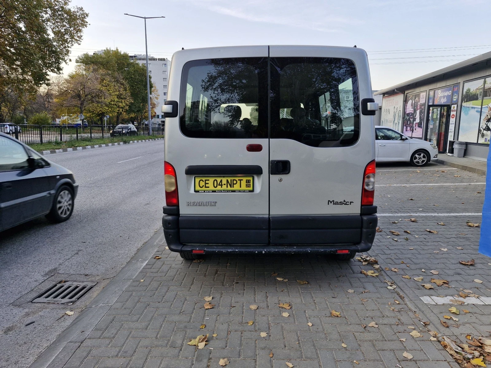 Renault Master 2.5DCi 114к.с. 8+ 1 места Климатик Пътнически  - изображение 7
