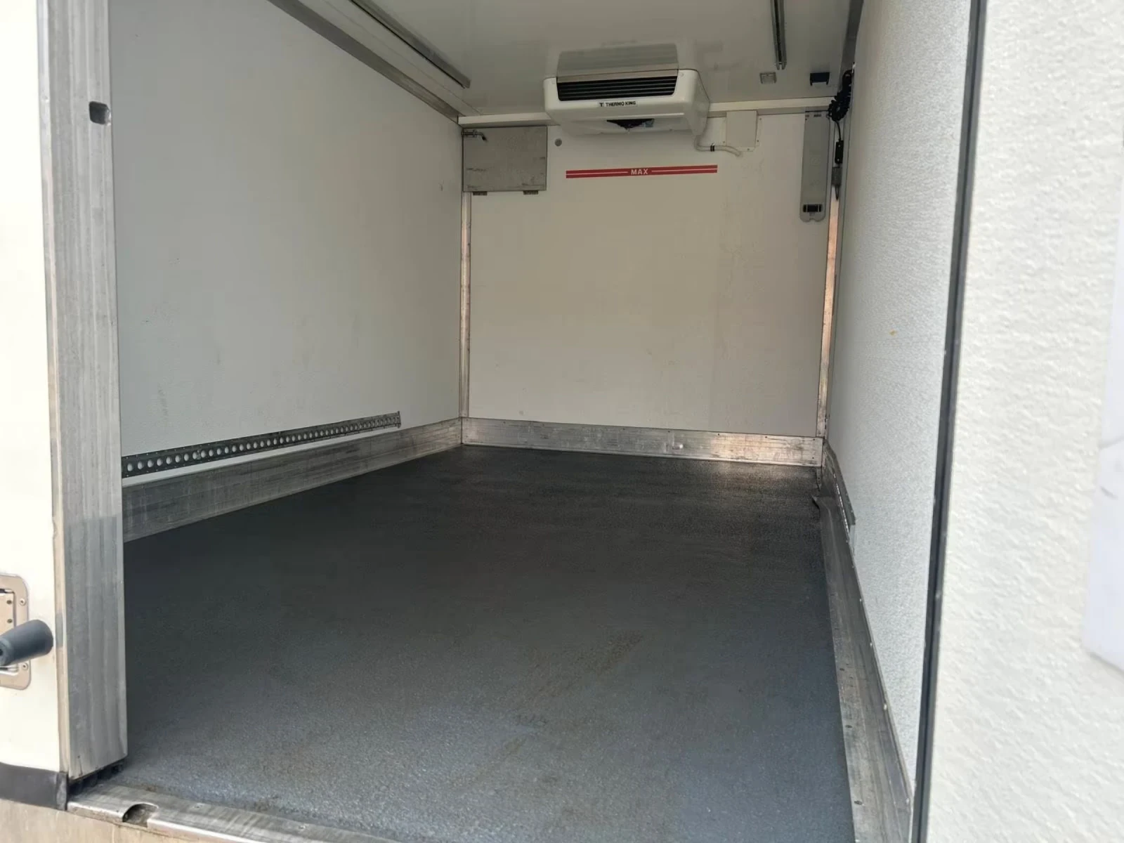 Iveco Daily �������� 3.0 175�.�. 8G Himatic | Mobile.bg � ����������� 6
