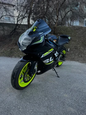 Suzuki Gsxr 600, снимка 6