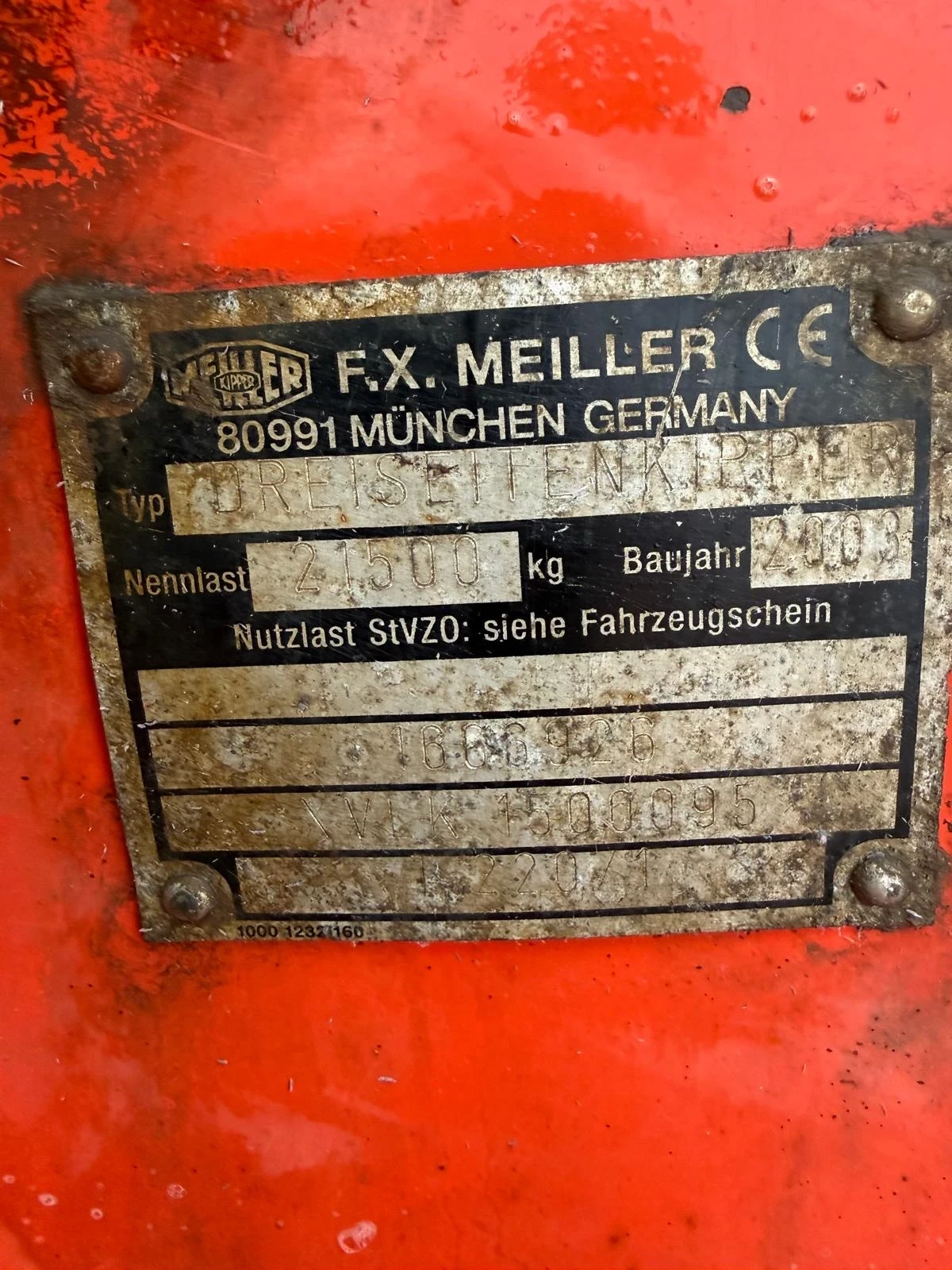 За камион Meiller Dreiseitenkipper