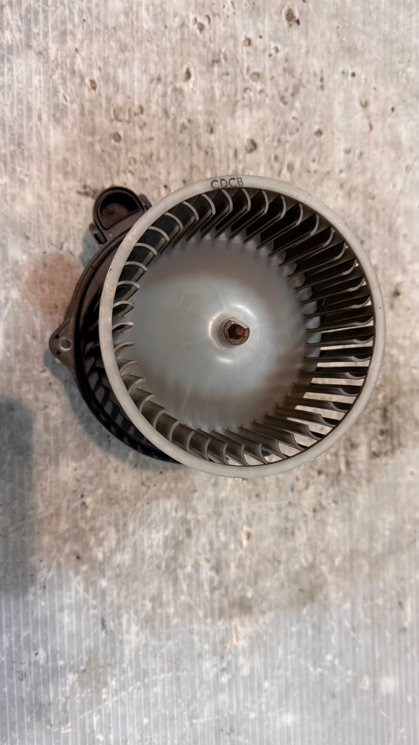 ���������� �� ����� �� Kia Ceed 2007 - F00S33F012 | Mobile.bg � ����������� 2