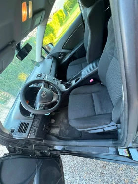 Toyota Avensis, снимка 7