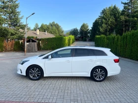 Toyota Avensis 2.0D-4D* Фейслифт* Кожа* Алкантара* Нави* Камера* , снимка 8